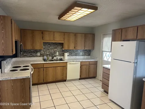 1411 Manor Drive NE Palm Bay FL 32905