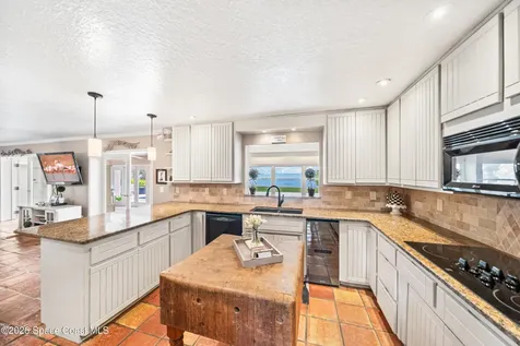 2405 Brookside Drive Indialantic FL 32903