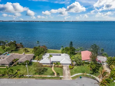 2405 Brookside Drive Indialantic FL 32903