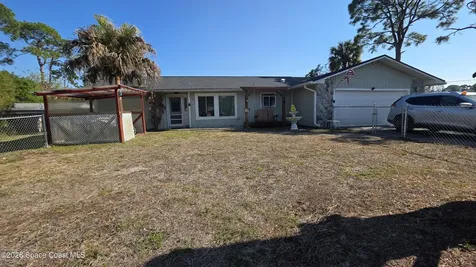 142 Tudor Road SW Palm Bay FL 32908
