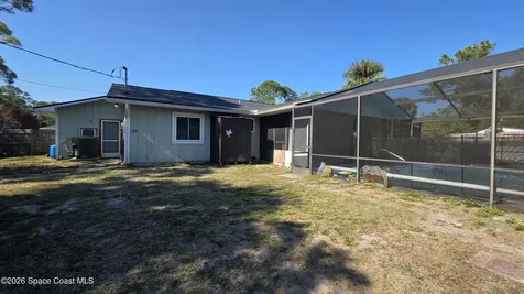 142 Tudor Road SW Palm Bay FL 32908