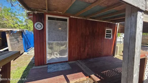 142 Tudor Road SW Palm Bay FL 32908