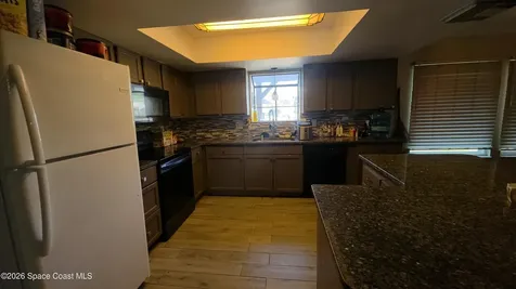 142 Tudor Road SW Palm Bay FL 32908