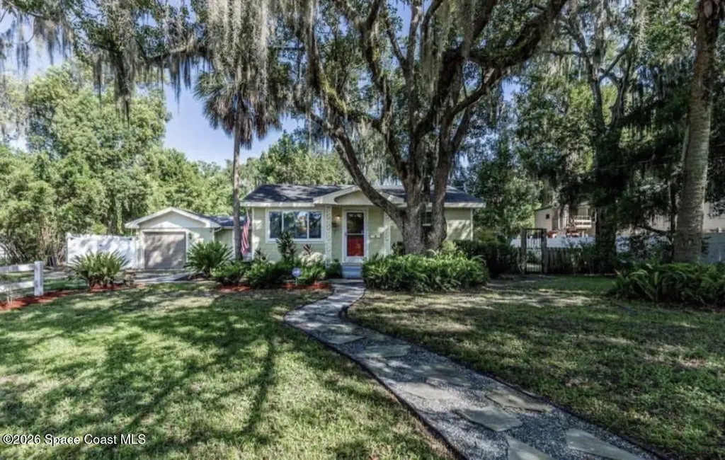 204 Bayard Street Green Cove Springs FL 32043