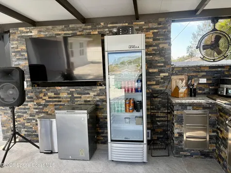 704 Griffin Avenue SW Palm Bay FL 32908