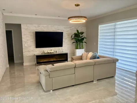 704 Griffin Avenue SW Palm Bay FL 32908