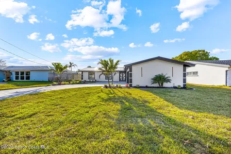 43 Westview Lane Cocoa Beach FL 32931