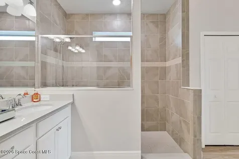 6020 Wild Olive Way Vero Beach FL 32966