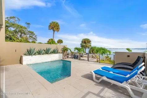 1809 Riverview Drive Melbourne FL 32901