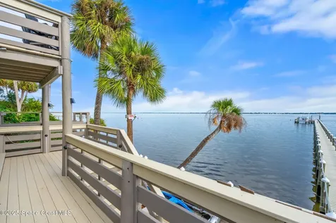 1809 Riverview Drive Melbourne FL 32901