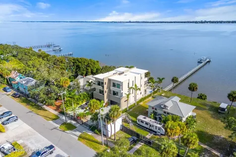 1809 Riverview Drive Melbourne FL 32901
