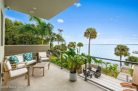 1807 Riverview Drive Melbourne FL 32901
