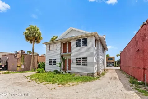 814 E New Haven Avenue Melbourne FL 32901