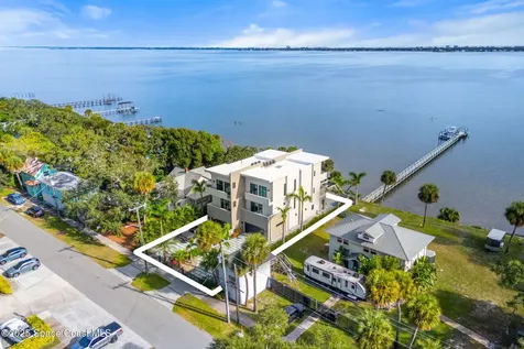 1807, 1809 Riverview Drive Melbourne FL 32901