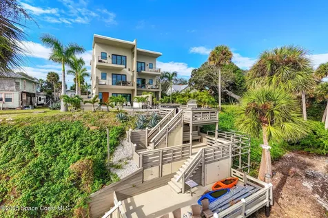 1807, 1809 Riverview Drive Melbourne FL 32901