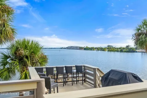 1807, 1809 Riverview Drive Melbourne FL 32901