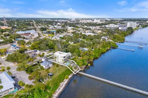 1807, 1809 Riverview Drive Melbourne FL 32901