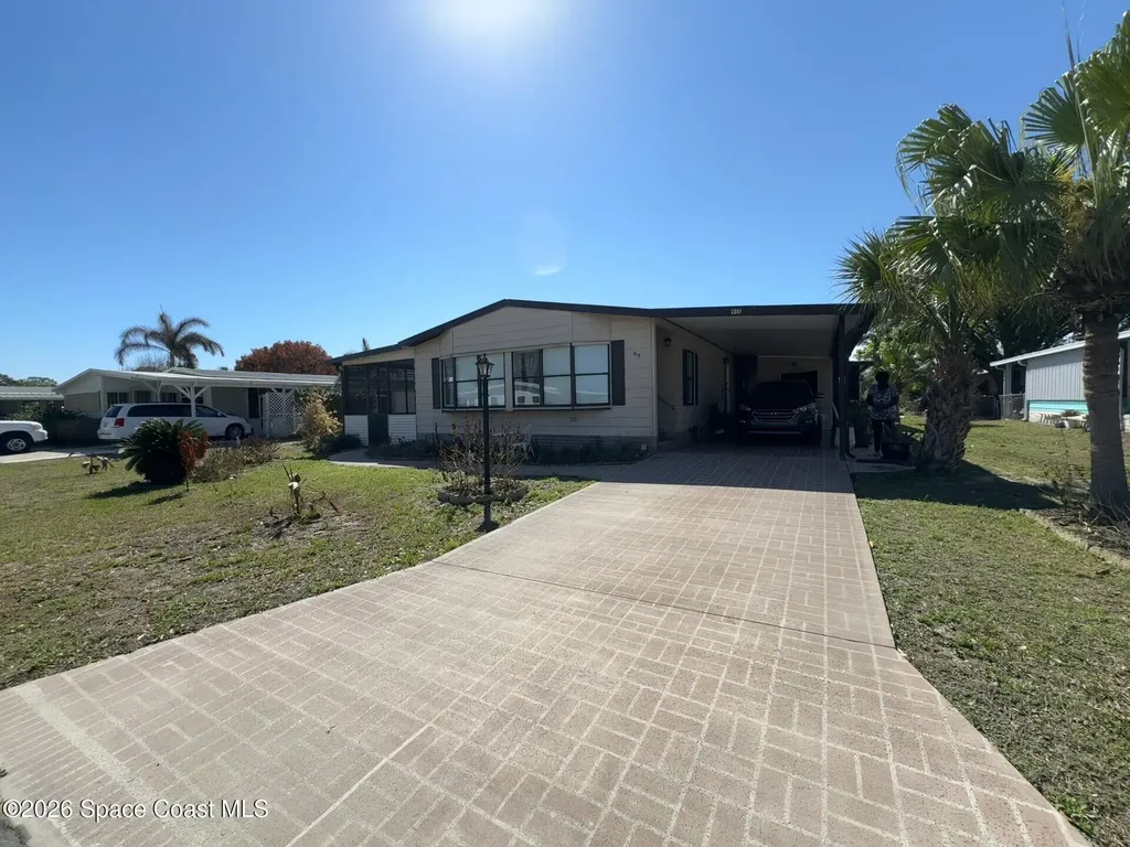 915 Hemlock Street Barefoot Bay FL 32976