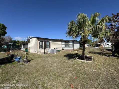 915 Hemlock Street Barefoot Bay FL 32976