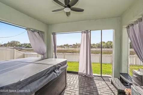 1995 Diablo Circle SW Palm Bay FL 32908