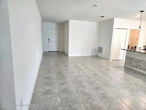 8975 102nd Avenue Vero Beach FL 32967