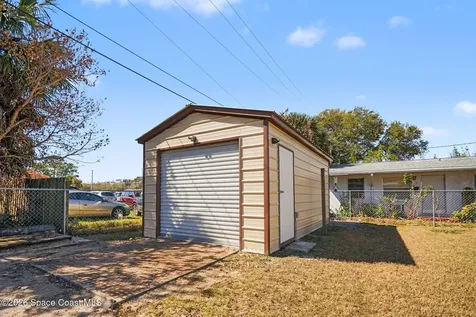15 E Avenue A Melbourne FL 32901