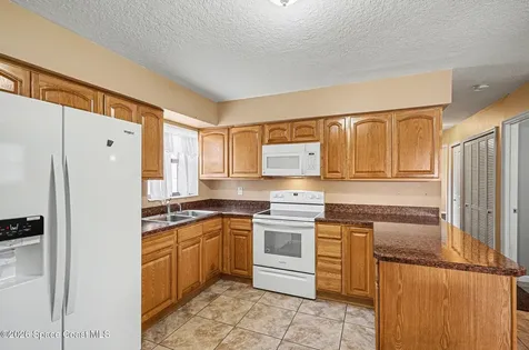 15 E Avenue A Melbourne FL 32901