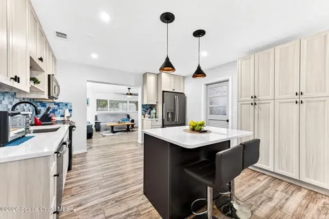 1810 S Park Avenue Melbourne FL 32901