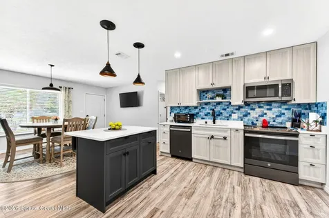 1810 S Park Avenue Melbourne FL 32901