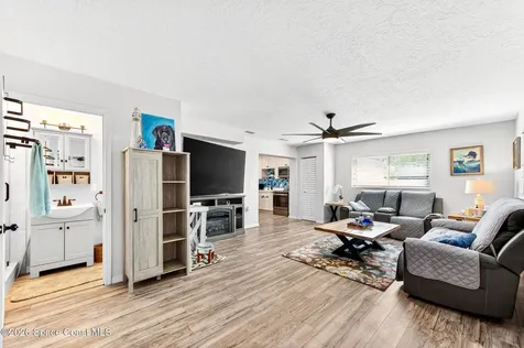 1810 S Park Avenue Melbourne FL 32901