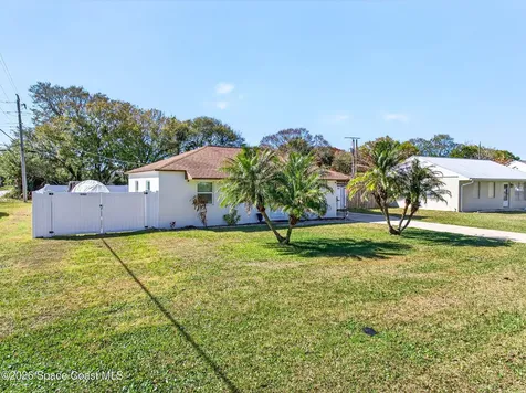 1810 S Park Avenue Melbourne FL 32901