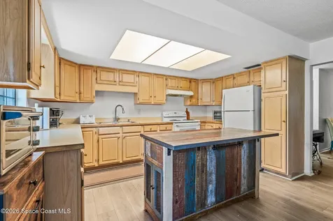 1134 37th Avenue SW Vero Beach FL 32968