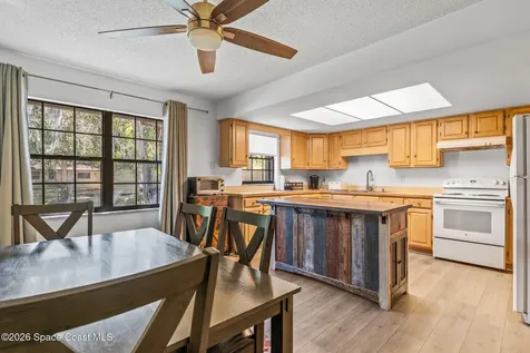 1134 37th Avenue SW Vero Beach FL 32968