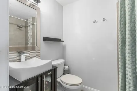 250 Harbour Drive E Indian Harbour Beach FL 32937