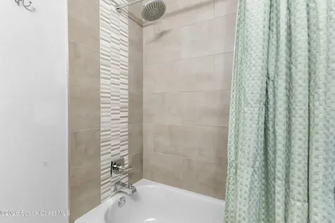 250 Harbour Drive E Indian Harbour Beach FL 32937