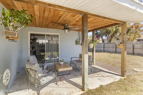 250 Harbour Drive E Indian Harbour Beach FL 32937