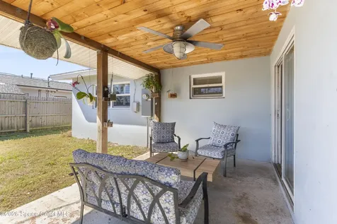 250 Harbour Drive E Indian Harbour Beach FL 32937