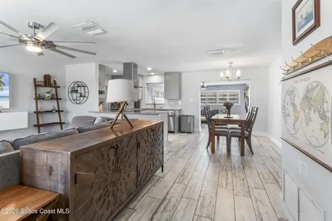 250 Harbour Drive E Indian Harbour Beach FL 32937