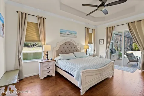 111 Via Catalano Court NE Palm Bay FL 32907