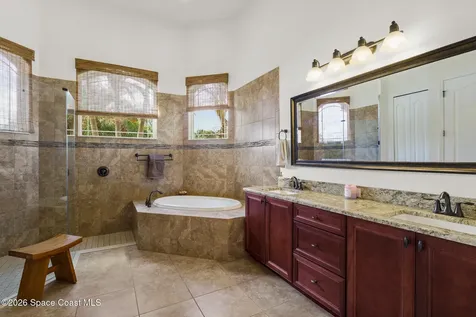 111 Via Catalano Court NE Palm Bay FL 32907