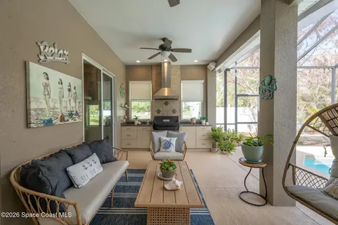 111 Via Catalano Court NE Palm Bay FL 32907