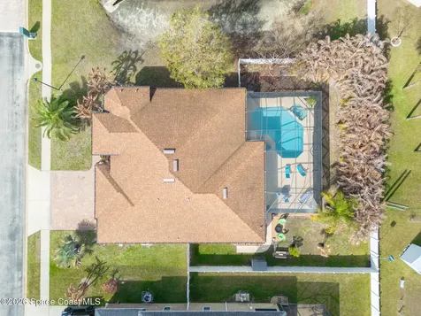 111 Via Catalano Court NE Palm Bay FL 32907
