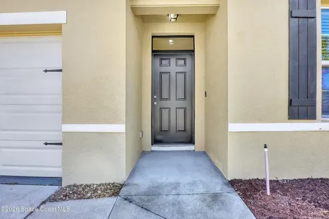 2605 Falcon Lane Mims FL 32754