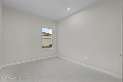 93 Judah Lane Sebastian FL 32958