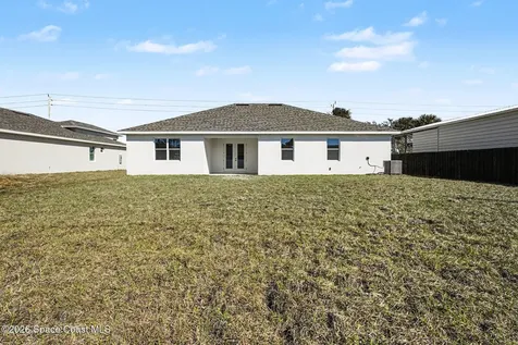 276 Americana Boulevard NW Palm Bay FL 32907
