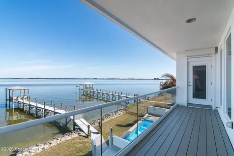 1870 Harbor Point Drive Merritt Island FL 32952