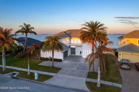 1870 Harbor Point Drive Merritt Island FL 32952