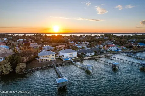 1870 Harbor Point Drive Merritt Island FL 32952