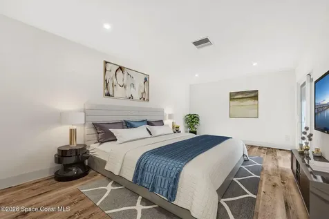 651 Boca Ciega Point Boulevard S St. Petersburg FL 33709