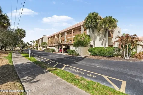 1611 Minutemen Causeway SE Cocoa Beach FL 32931